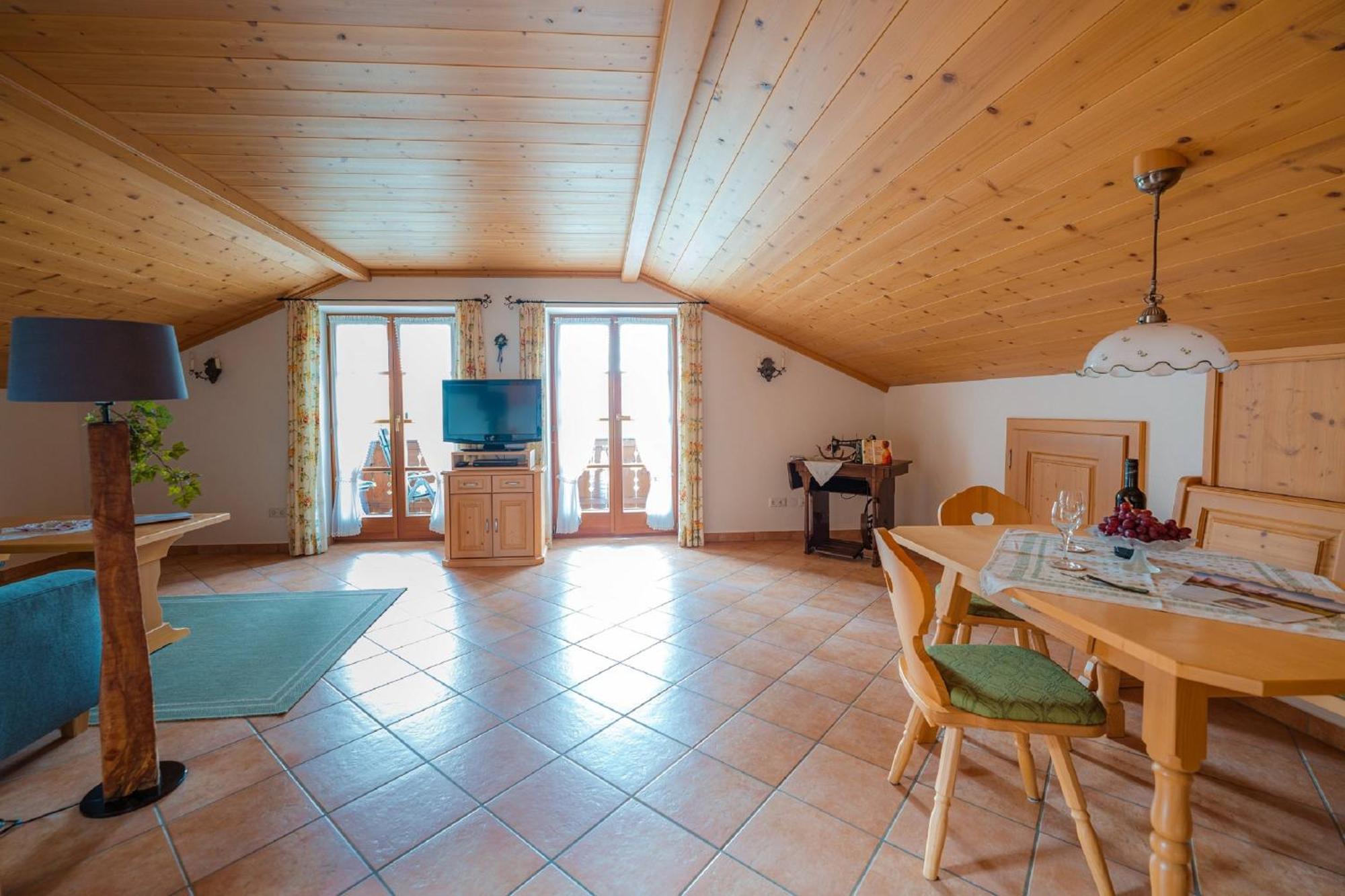 Ferienwohnung Berghof Wallgau Zewnętrze zdjęcie